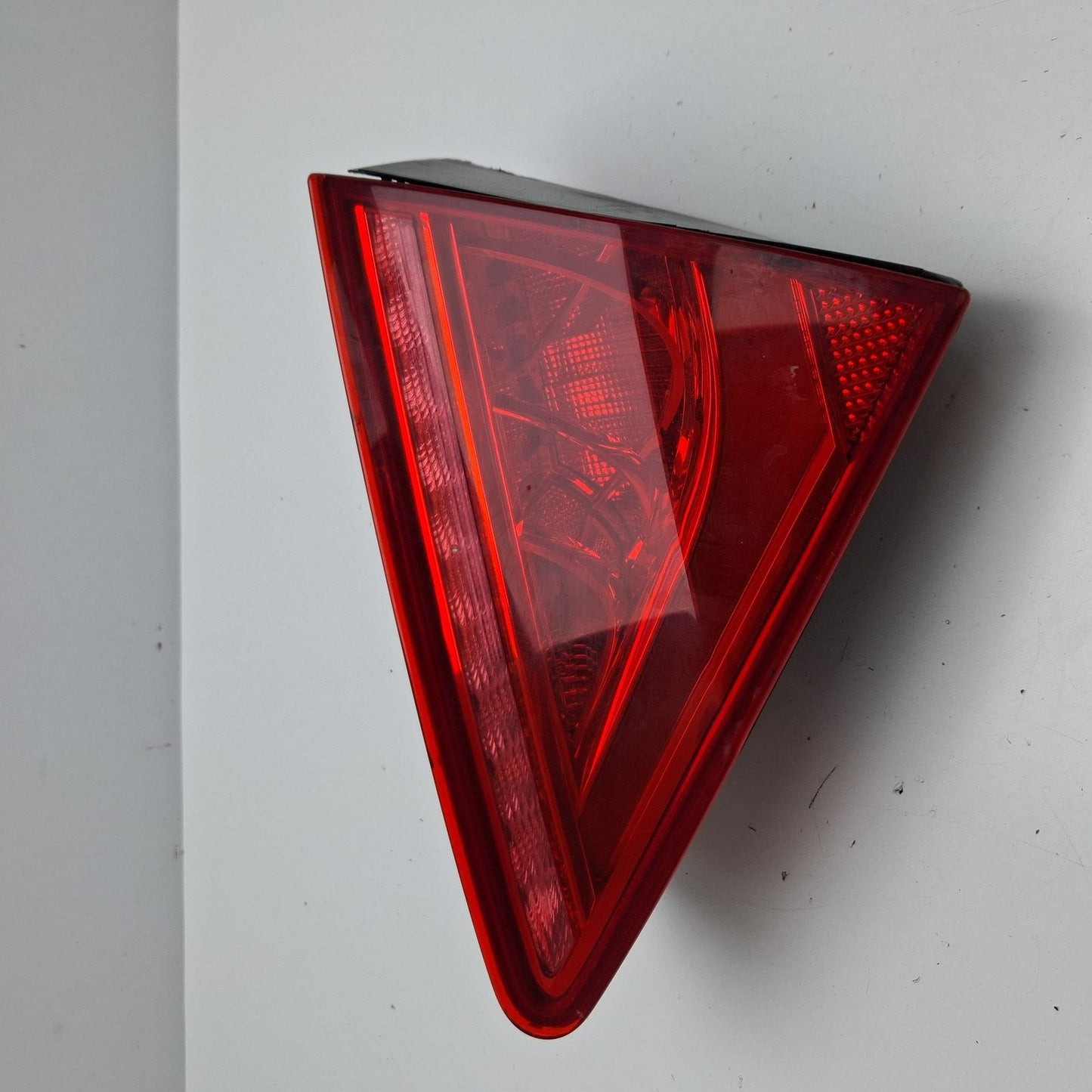 2013-2014 Audi S7 Right Rear Inner LED Tail Light 4G8945094 OEM
