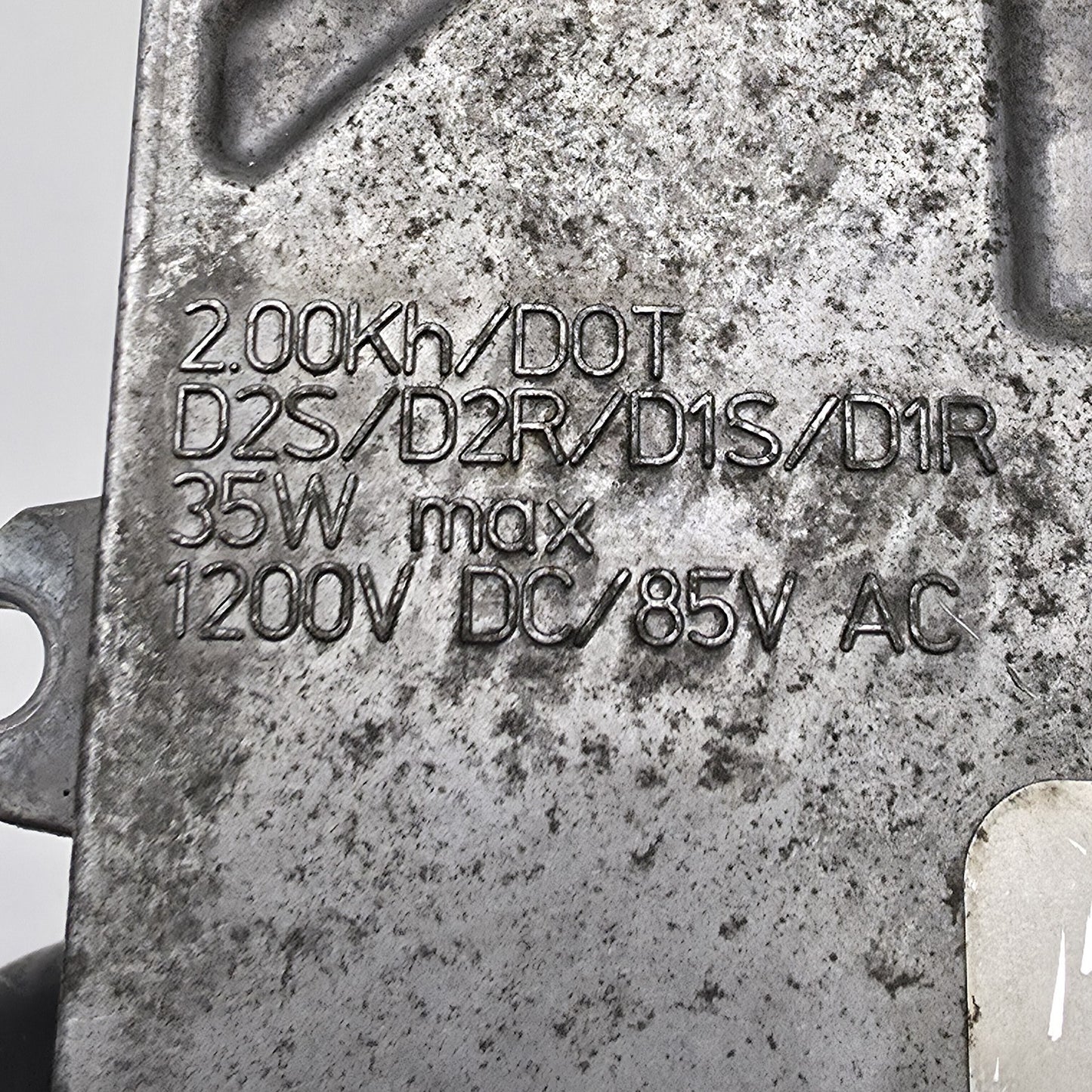 1994-2016 Mercedes-Benz C-Class Xenon Headlight Ballast Control 130732912802