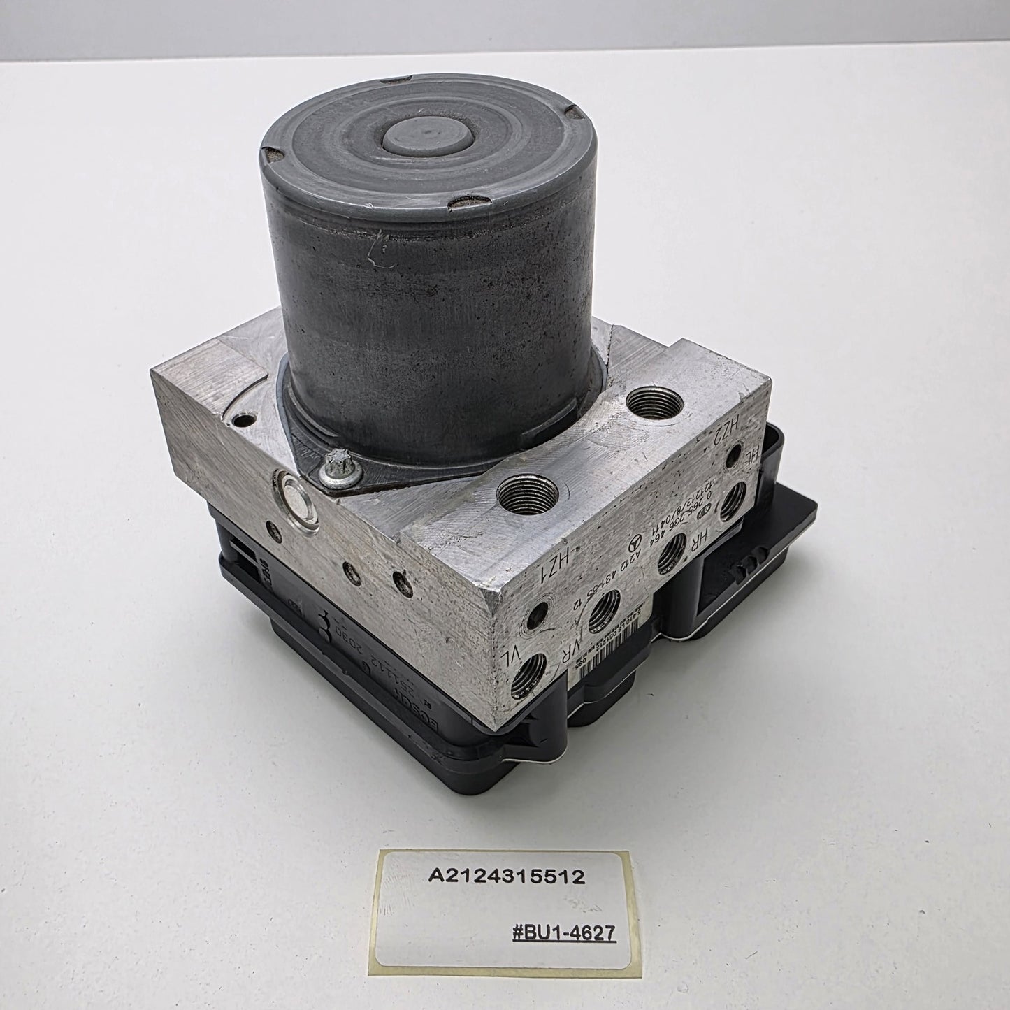 2009-2016 Mercedes E-Class ABS PUMP MODULE CONTROL UNIT A2124315512