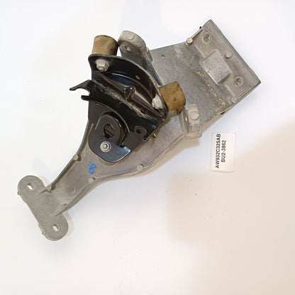 2010-2018 Jaguar XJL ABS PUMP MOUNT BRACKET AW932C325AB