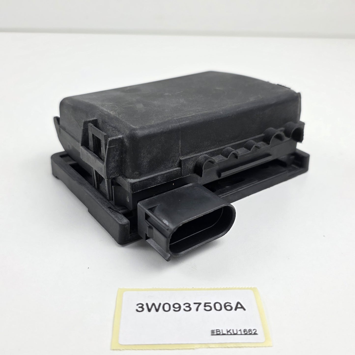 2006-2012 Bentley Continental GT Battery Fuse Terminal 3W0937506A