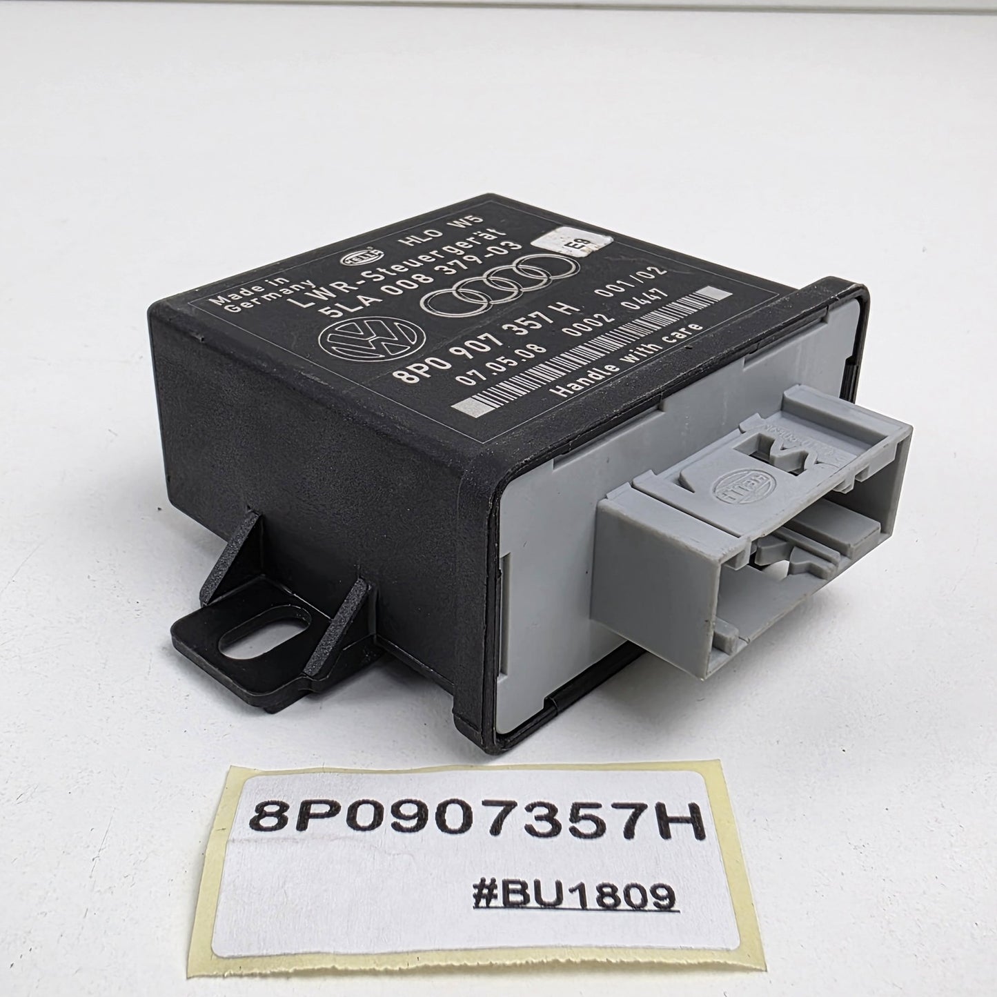 2005-2016 Audi A3 Headlight Range Control Unit Module 8P0907357H