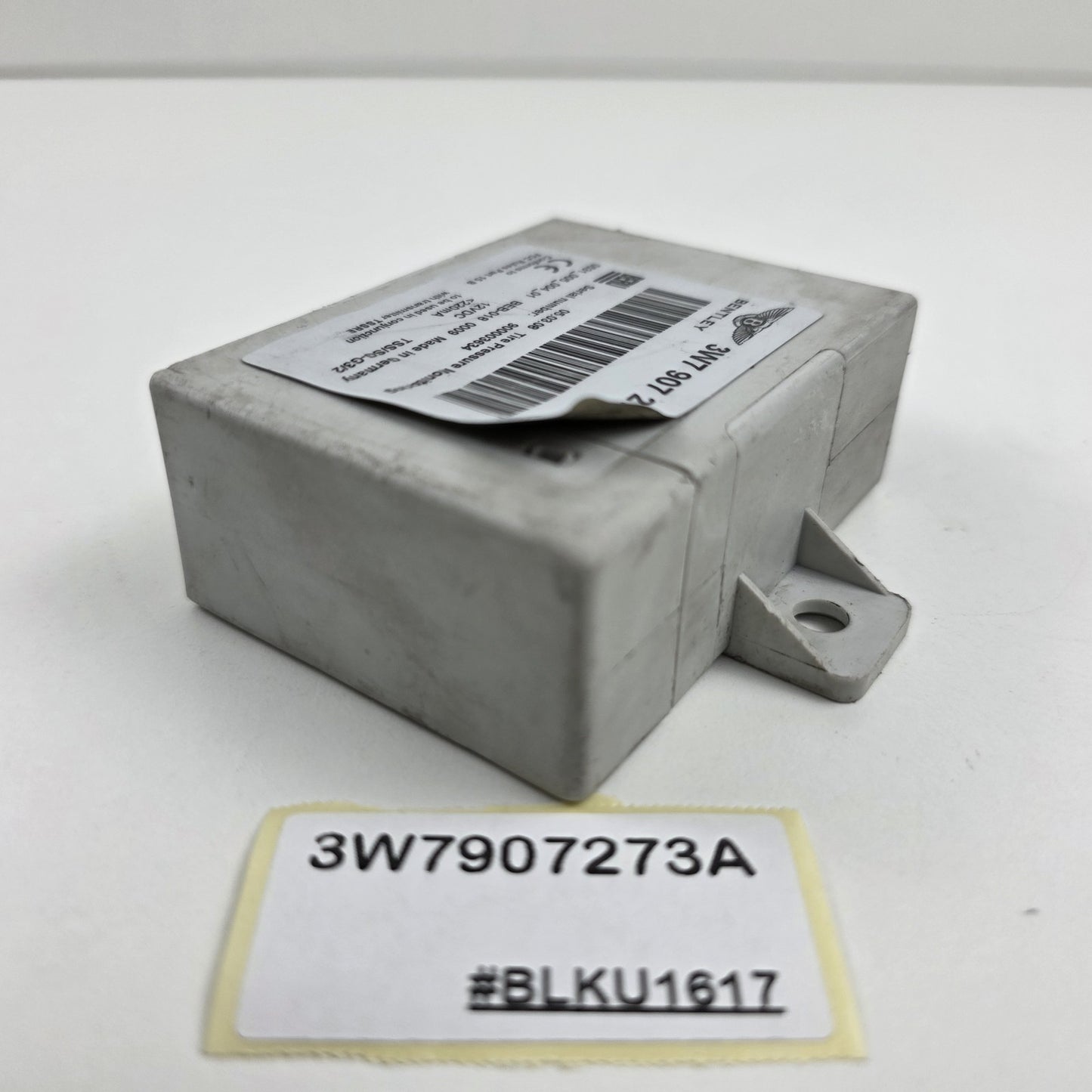 2006-2009 Bentley Flying Spur ECU Tire Pressure Monitoring System 3W7907273A