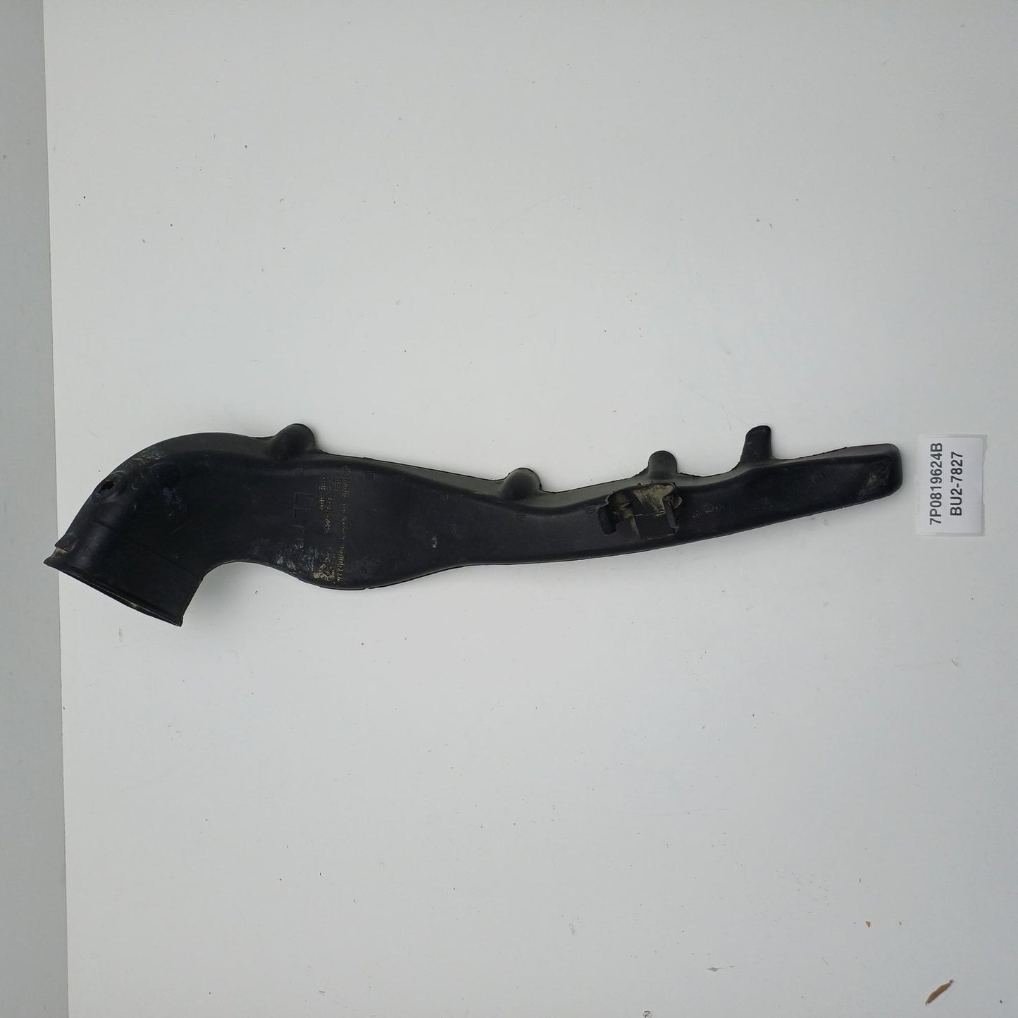 2011-2017 Volkswagen Touareg Instrument Panel Air Duct 7P0819624B