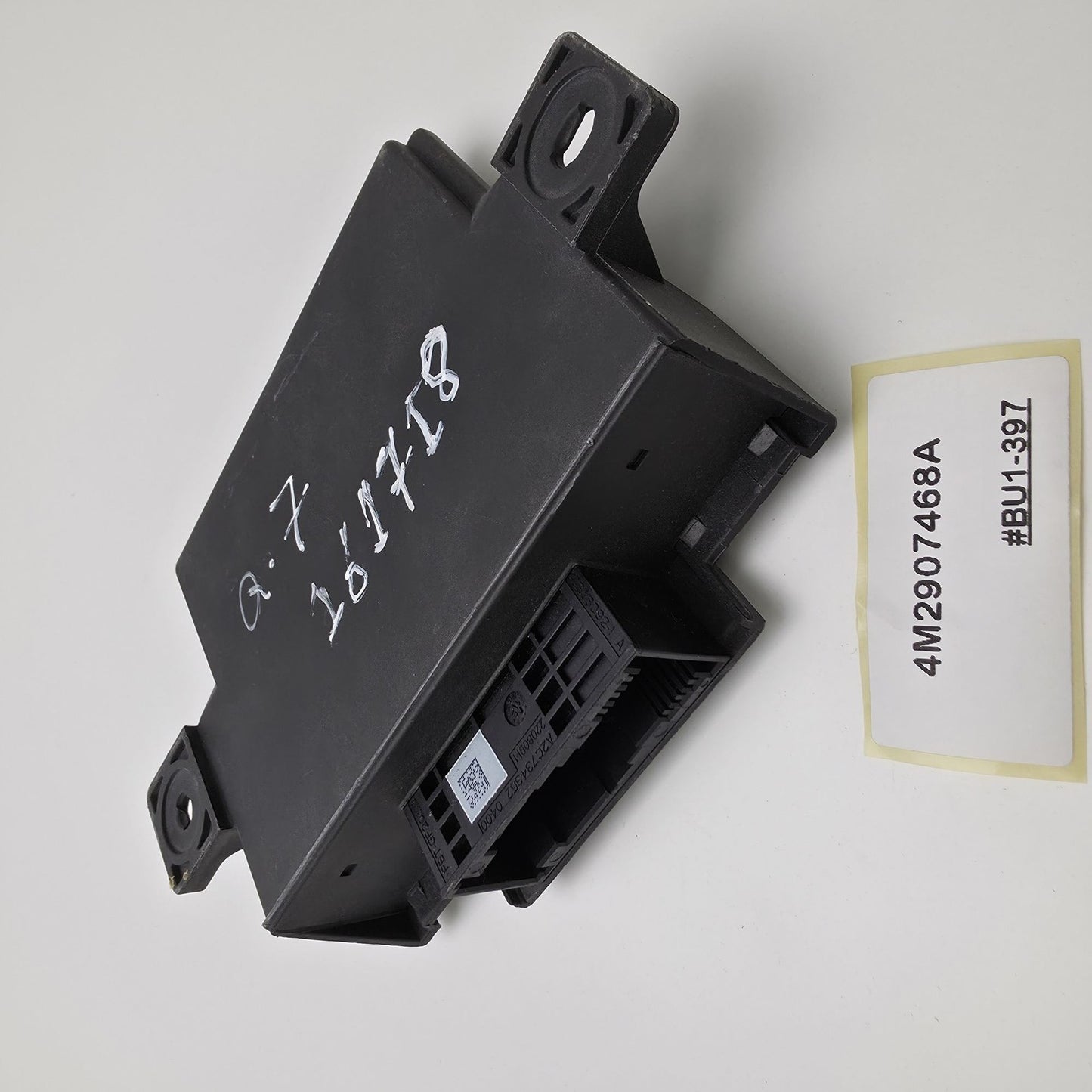 2015-2022 Audi Q7 Diagnosis Interface Gateway 4M2907468A