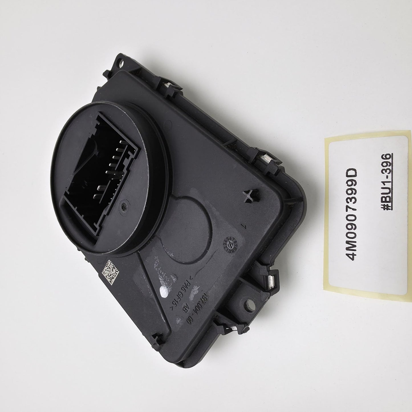 2015-2017 Audi Q7 LED Headlight Module 4M0907399D