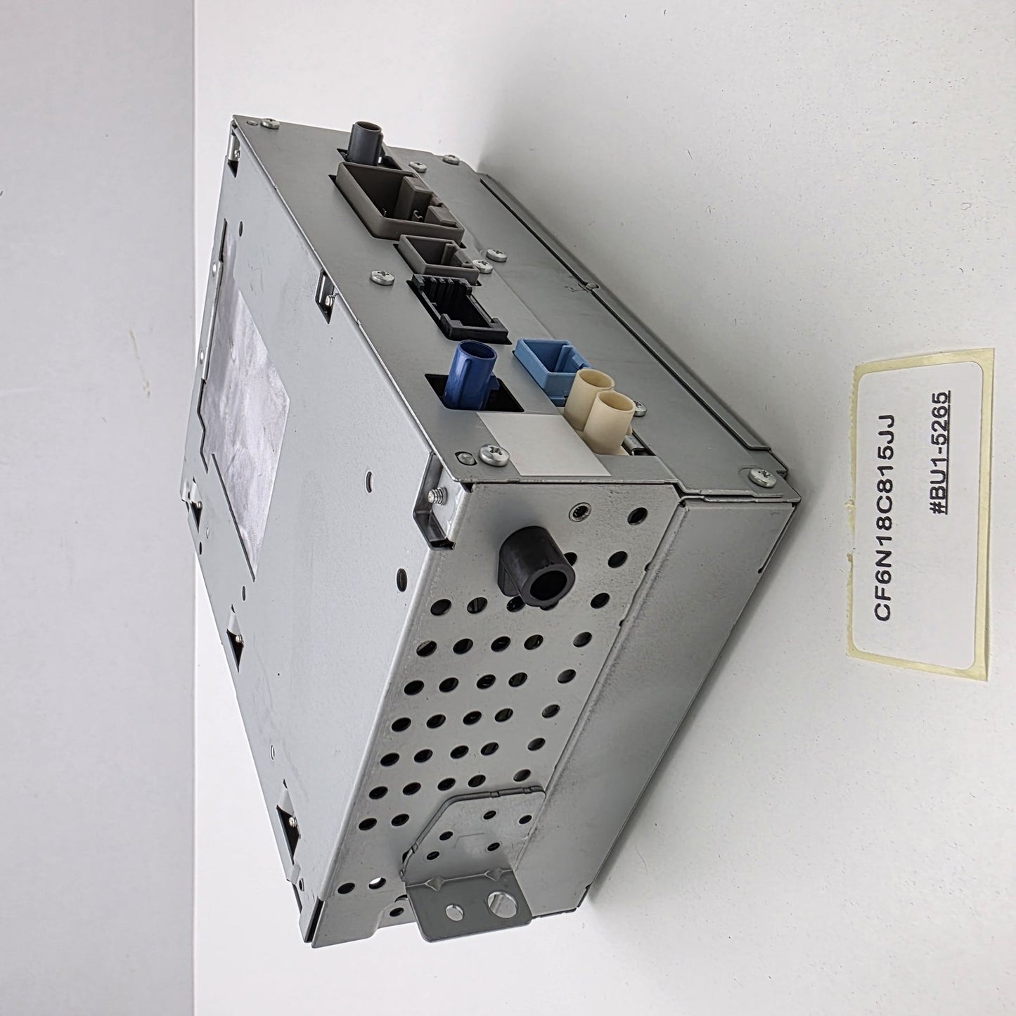2014-2016 Jaguar XJ Navigation AM FM Radio Receiver CF6N18C815JJ