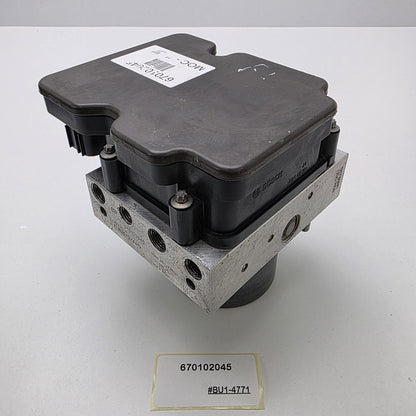 2017-2023 Maserati Levante ABS Brake Pump Module 670102045