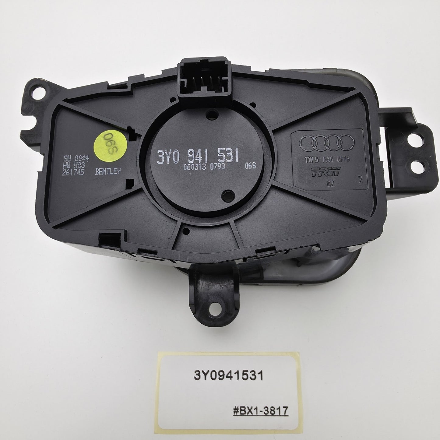 2010-2020 Bentley Mulsanne INSTRUMENT LIGHTING CONTROLLER 3Y0941531