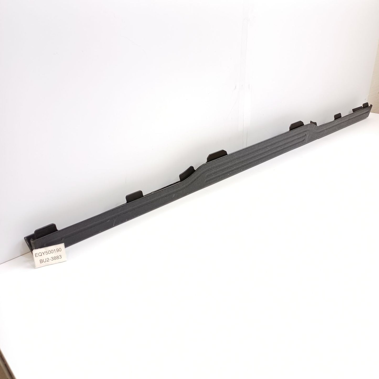 2003-2012 Land Rover Range Rover L322 Trunk Tailgate Lower Trim Cover EQY500190