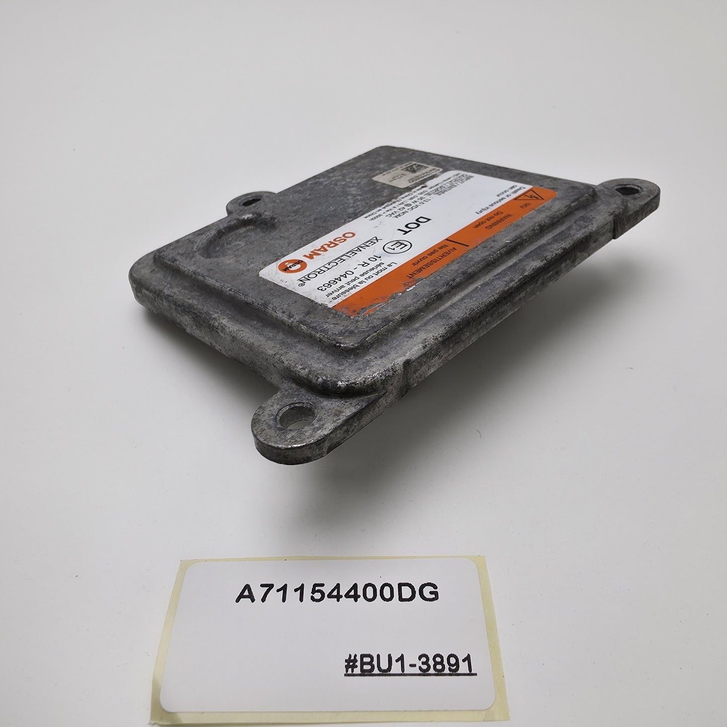 2016-2020 Chevrolet Malibu Xenon Ballast A71154400DG
