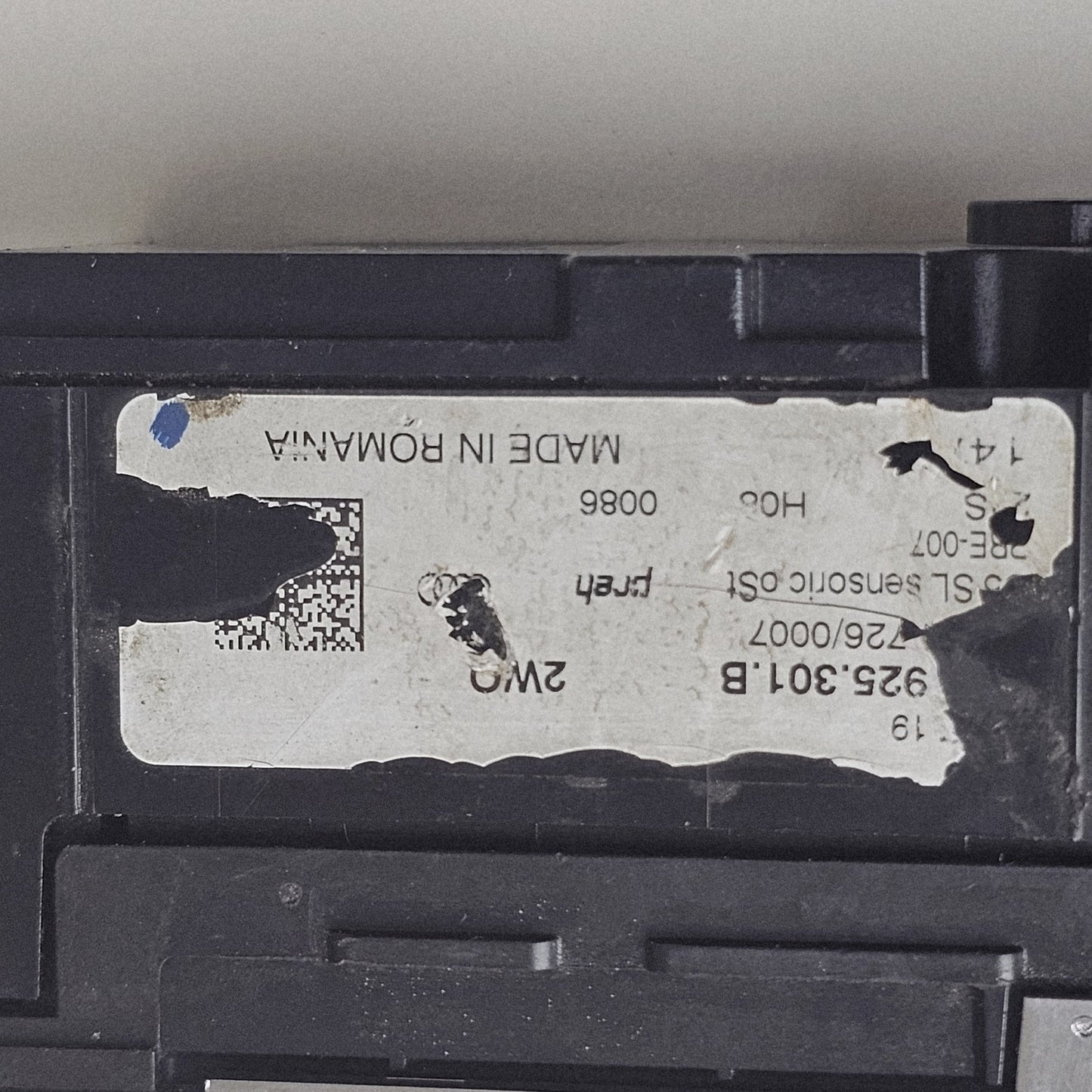 2019-2025 Audi S6 Control Switch Assembly 4K0925301B