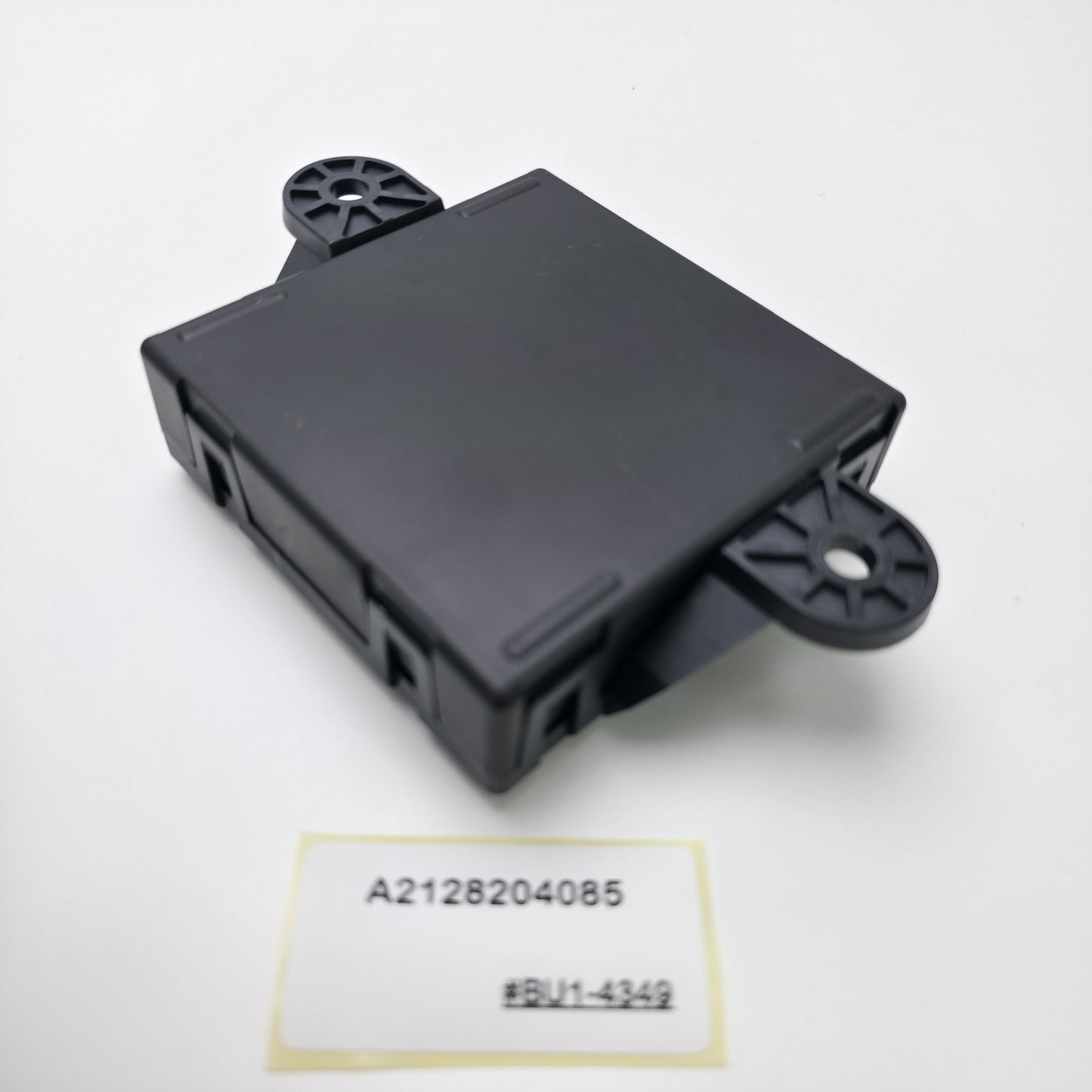 2008-2011 Mercedes C-Class Rear Right Door Control Module A2128204085