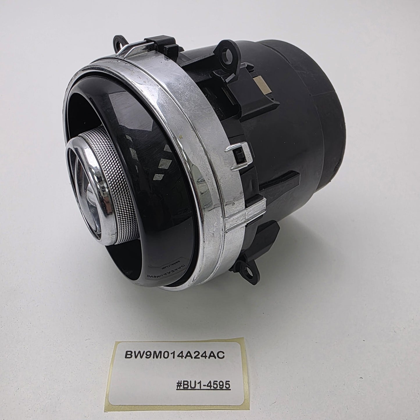 2010-2019 Jaguar XJ RIGHT AC VENT BW9M014A24AC