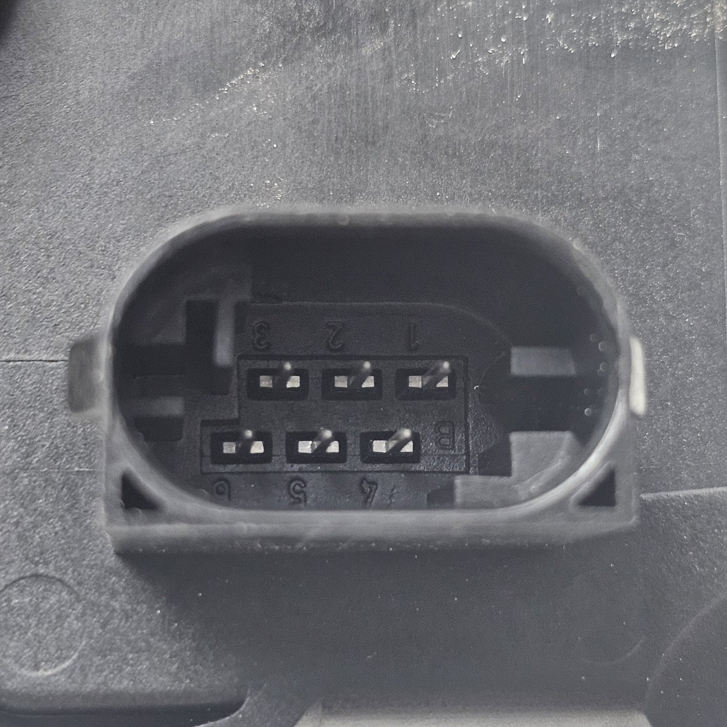 2005-2007 Mercedes CLK Cabriolet A209 Yaw Rate Sensor A0045429218