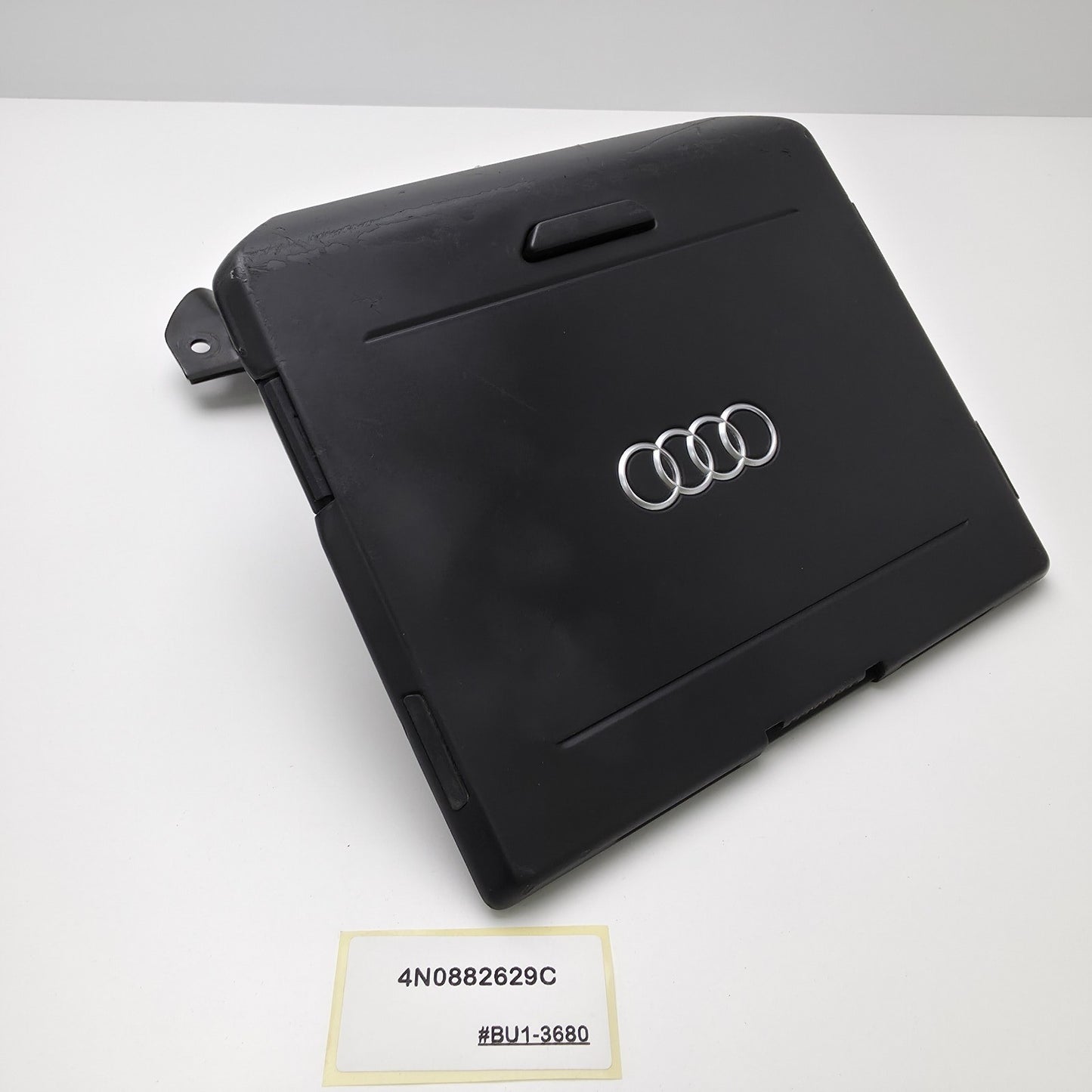 2020-2021 Audi S8 Video Monitor Bracket 4N0882629C