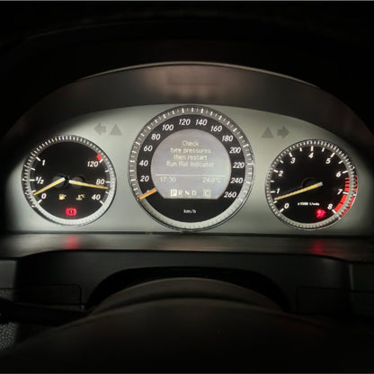 2007 Mercedes-Benz C350 AMG Instrument Cluster A2045402748