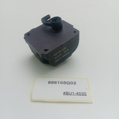 2007-2015 Mercedes-Benz C-Class Fuel tank cap motor 896105Q02
