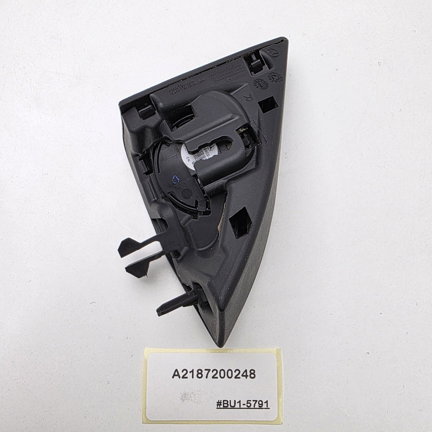 2012-2017 Mercedes-Benz CLS Front Right Quarter Speaker A2187200248