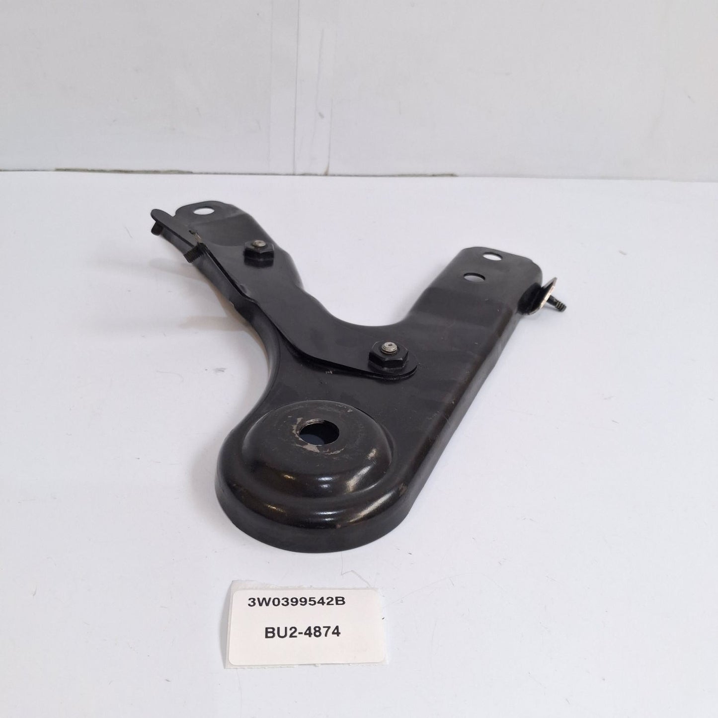 2006-2012 Bentley Continental Flying Spur Supporting Bracket 3W0399542B