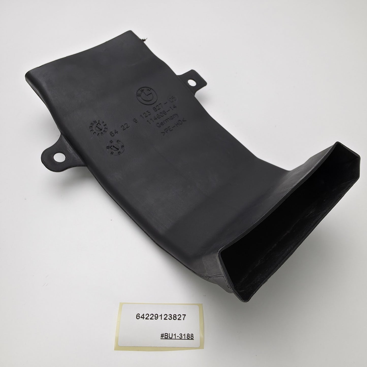 2009-2015 BMW 7 Air duct, B-pillar, outer left 64229123827
