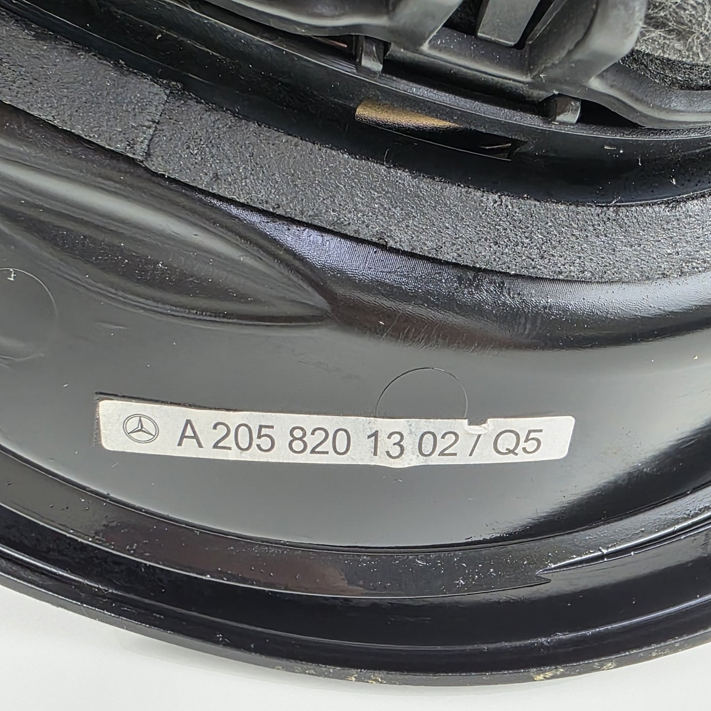 2018 Mercedes-Benz C-Class Coupe C205 FRONT LEFT DOOR LOUDSPEAKER A2058201302