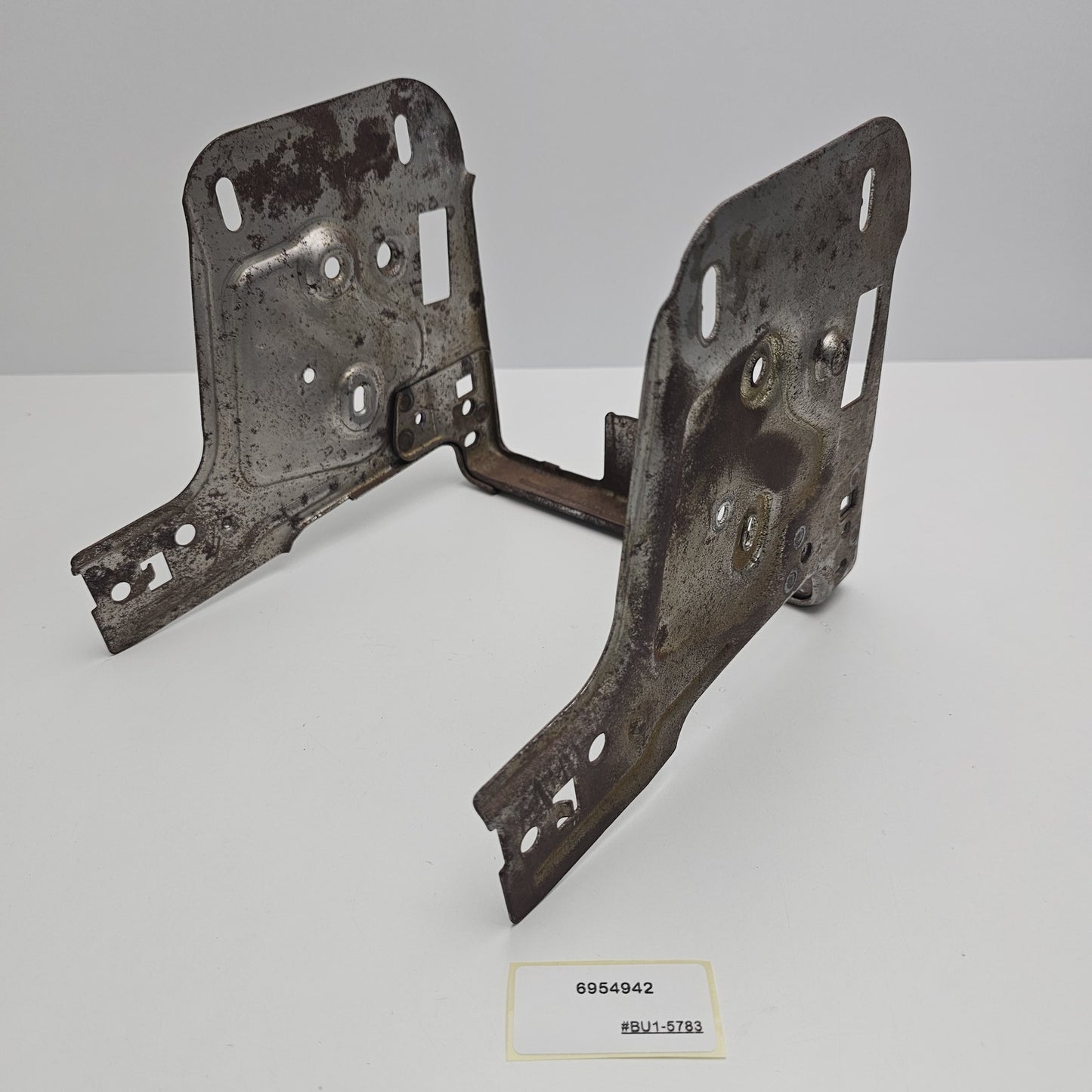 2007-2013 BMW X5 Center Console Rear Bracket Mounting Holder 6954942