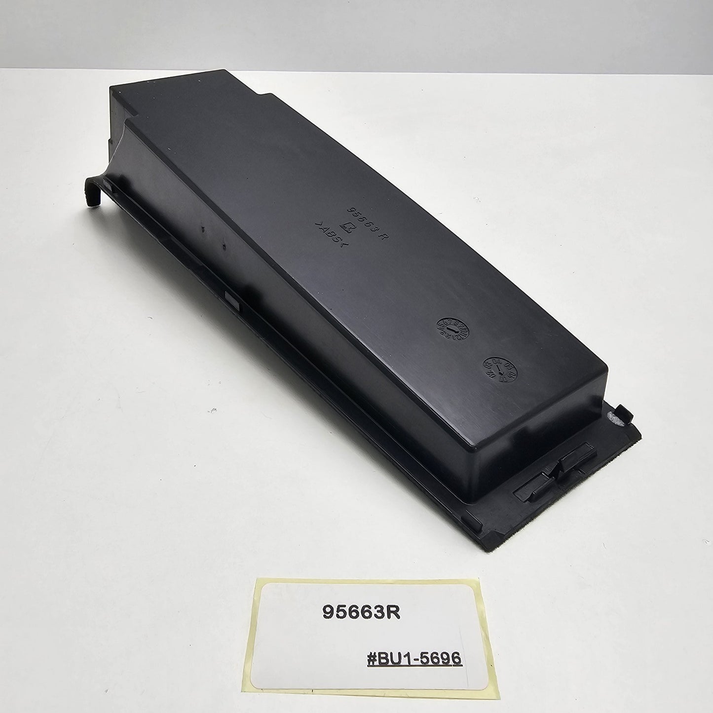 2002 Audi A8 Interior Trim 95663R