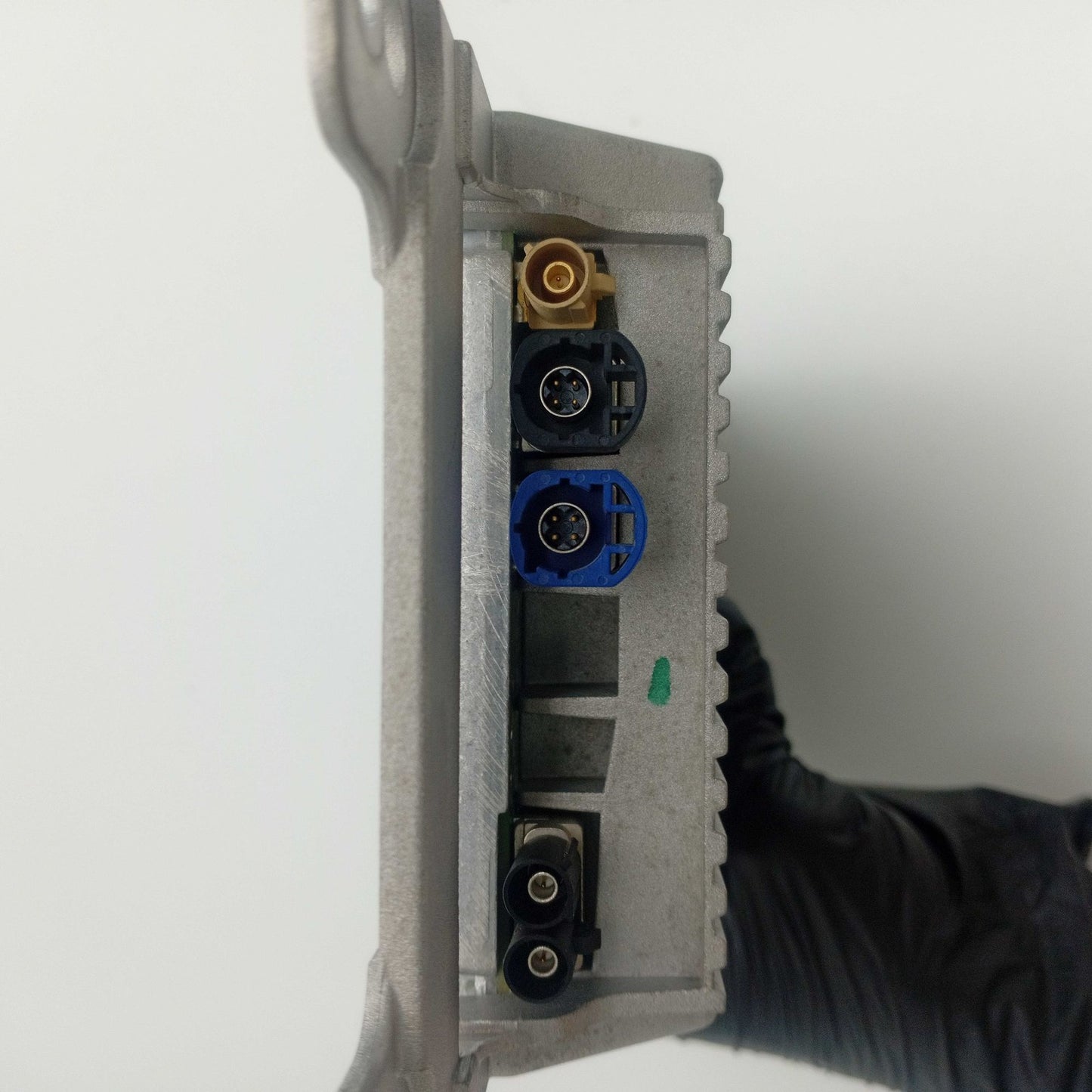2010-2016 BMW F10 BLUETOOTH CONTROL MODULE 925715101