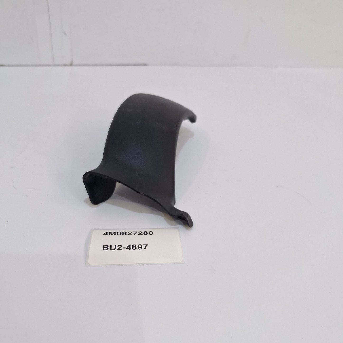 2020-2025 Audi SQ7 Liftgate Hinge Cover 4M0827280
