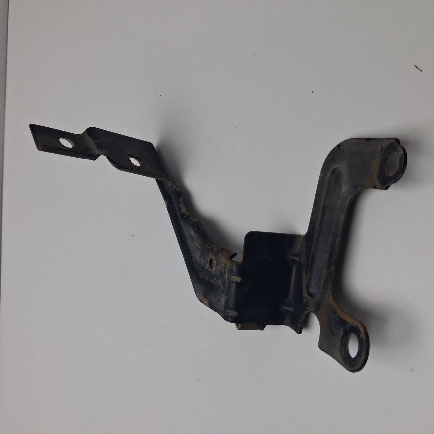 2002-2008 Mercedes-Benz E-Class B-Pillar Escutcheon A2116920159