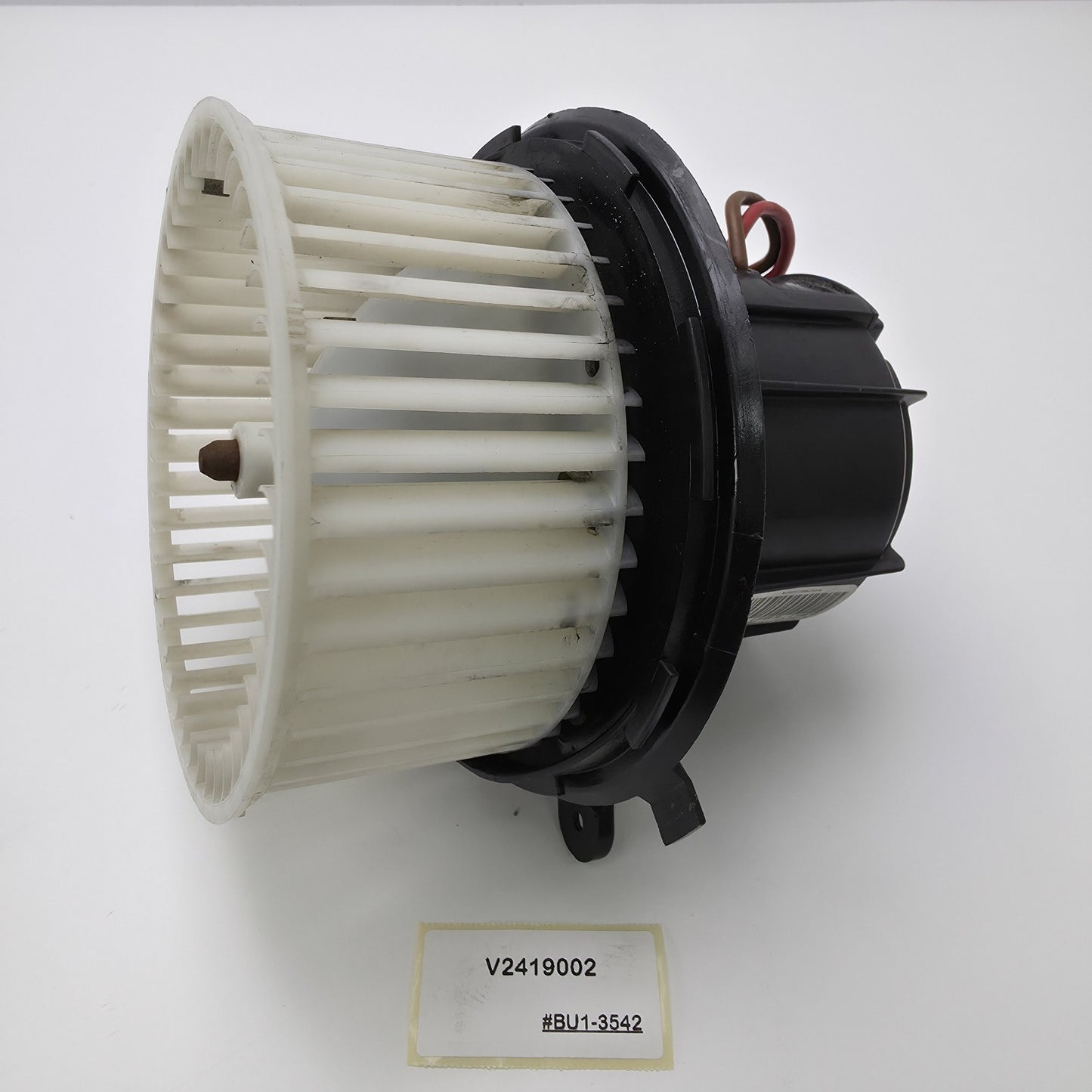 2008-2015 Mercedes-Benz W204 Blower Motor Fan V2419002