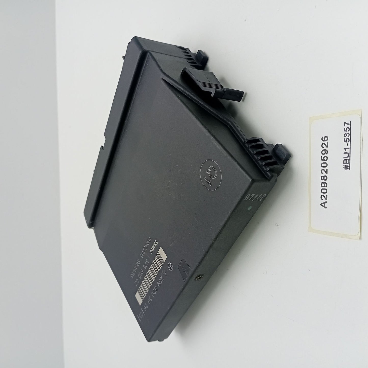 2006-2009 Mercedes-Benz CLK Rear Body Control Module BCM A2098205926