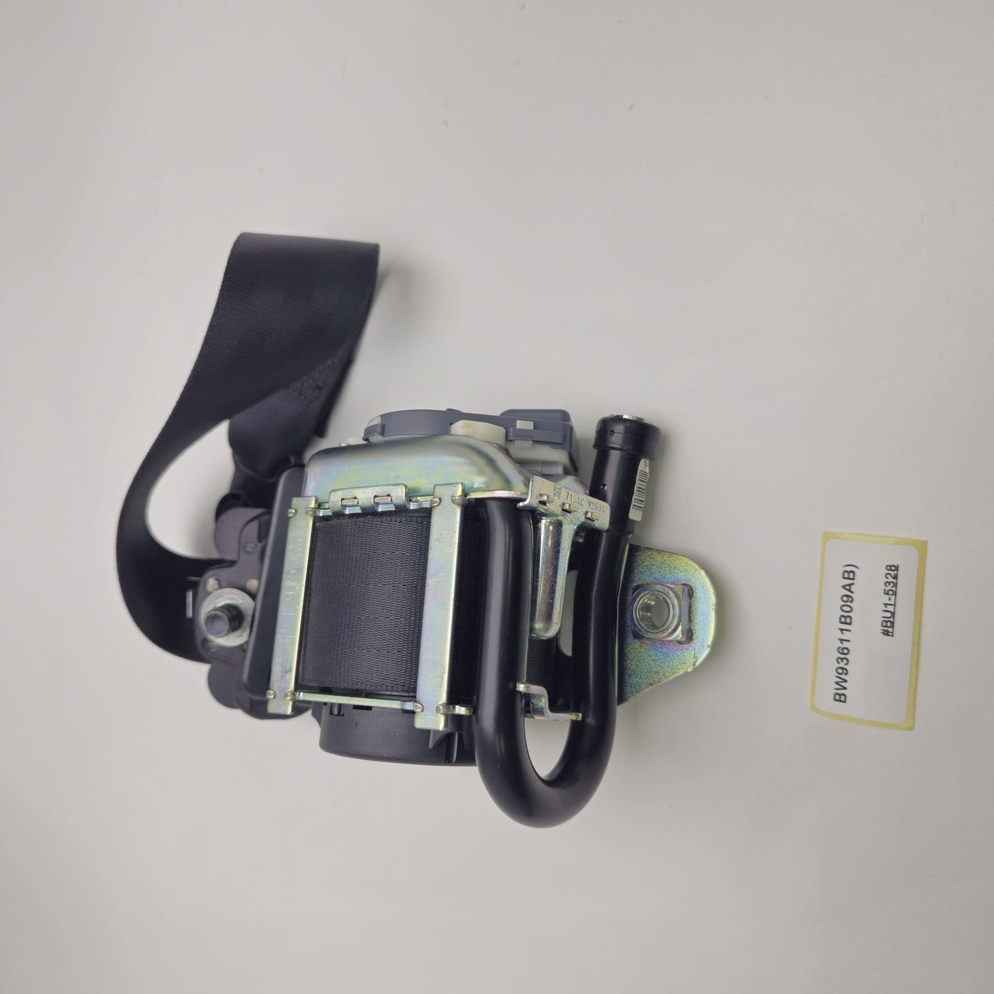 2011-2019 Jaguar XJL Front Left Driver Seat Belt Retractor BW93611B09AB