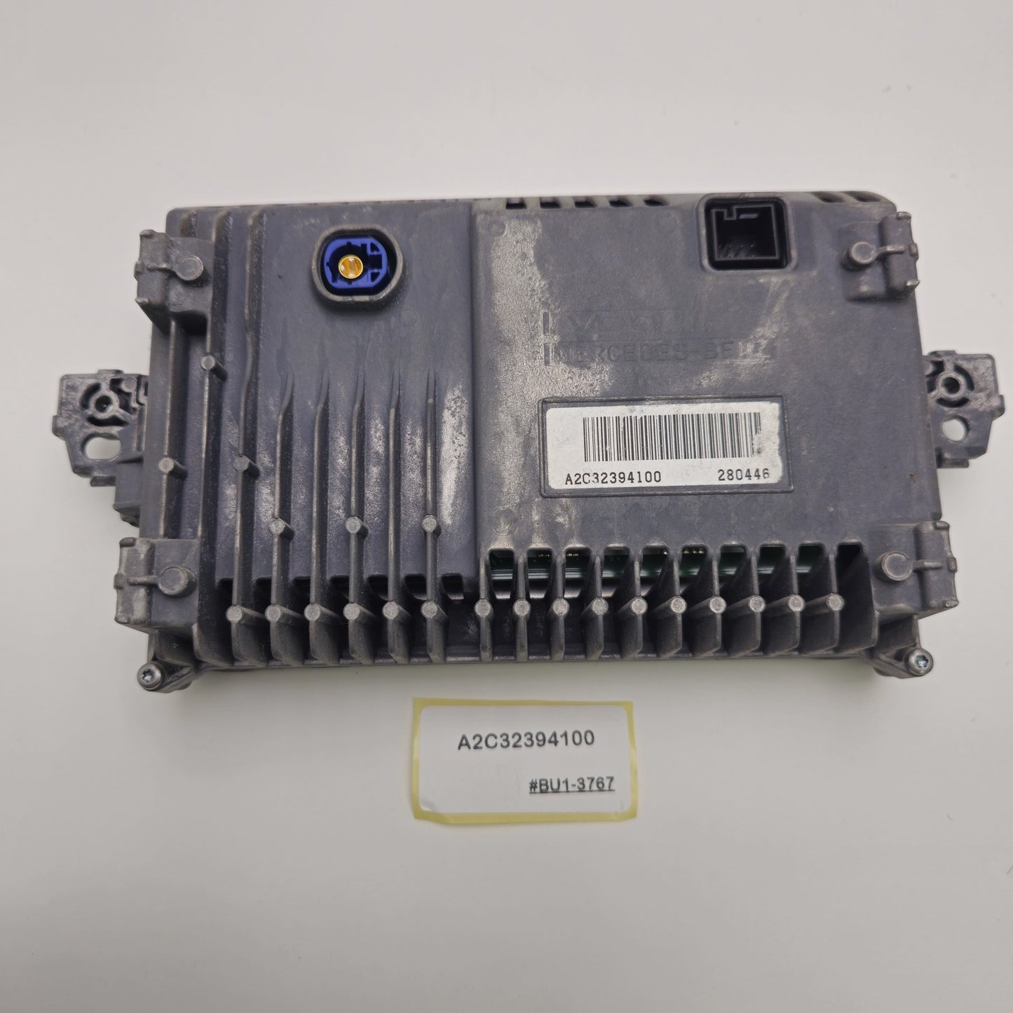 2009-2016 Mercedes-Benz W212 Information Display Screen A2C32394100