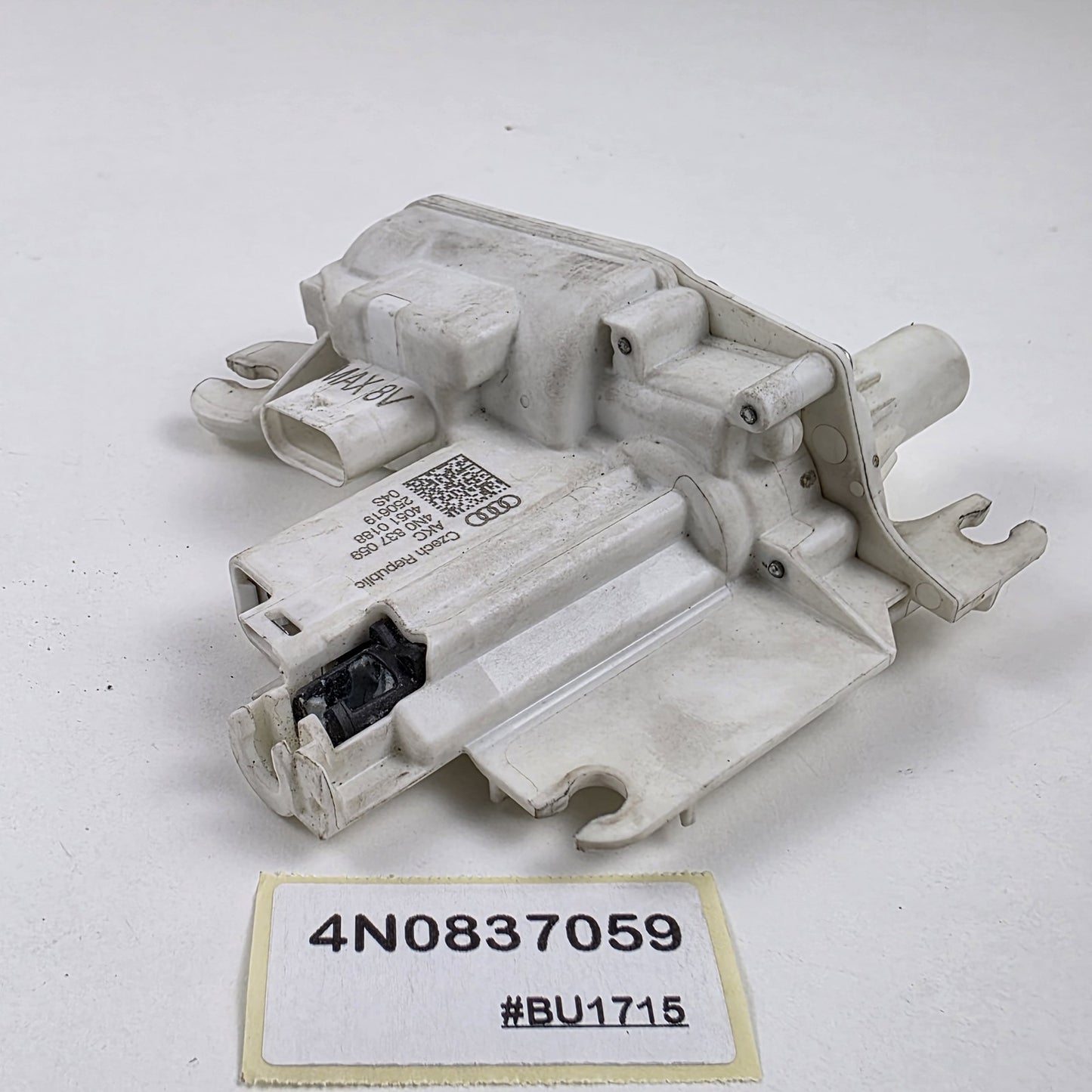 2020-2023 Audi Q8 Door Lock Actuator Motor Drive Unit 4N0837059