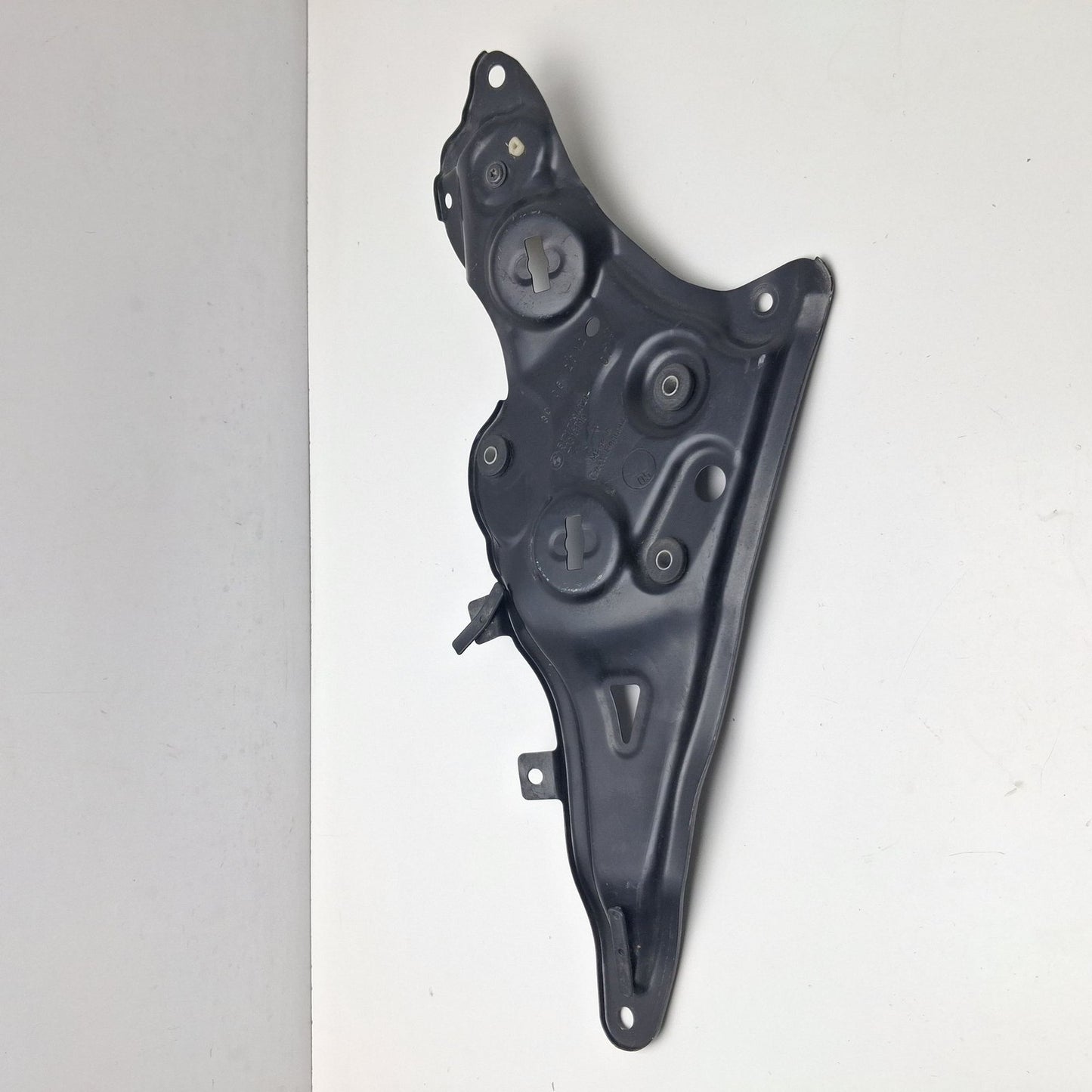 2013-2019 BMW F12 Mounting Bracket Right 51717294328