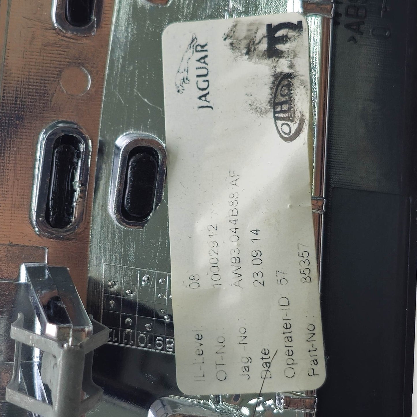 2010-2016 Jaguar XJ Dash Climate Control Radio Display Trim Bezel AW93044B88AF