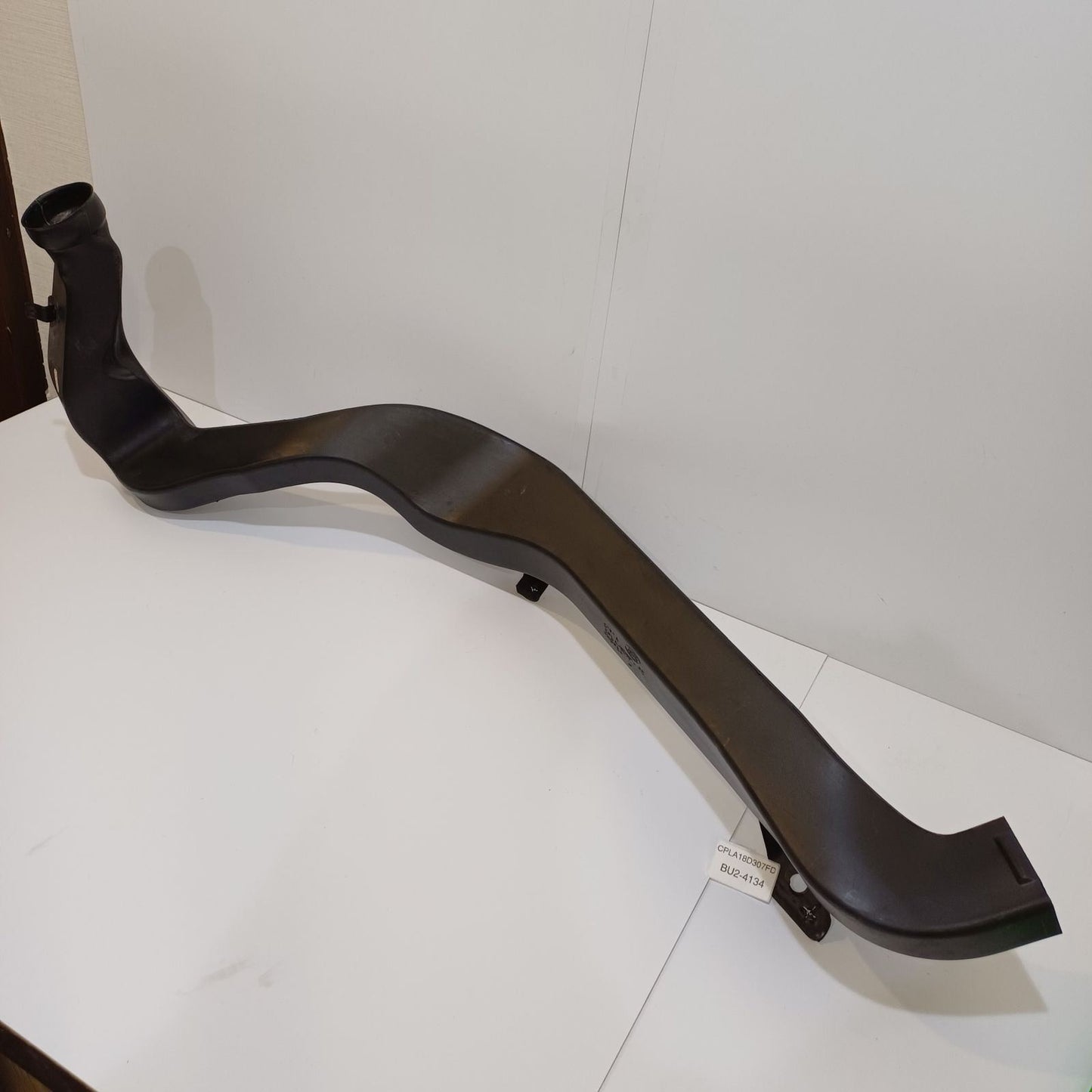 2015-2016 Land Rover Range Rover L405 Air Pipe CPLA18D307