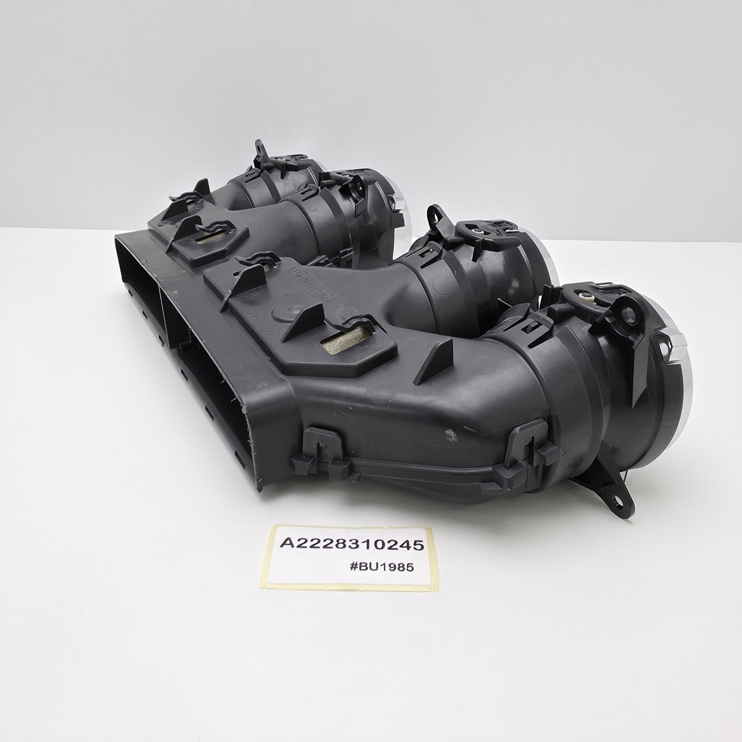 2014-2017 Mercedes-Benz S-Class W222 Air Duct Central A2228310245