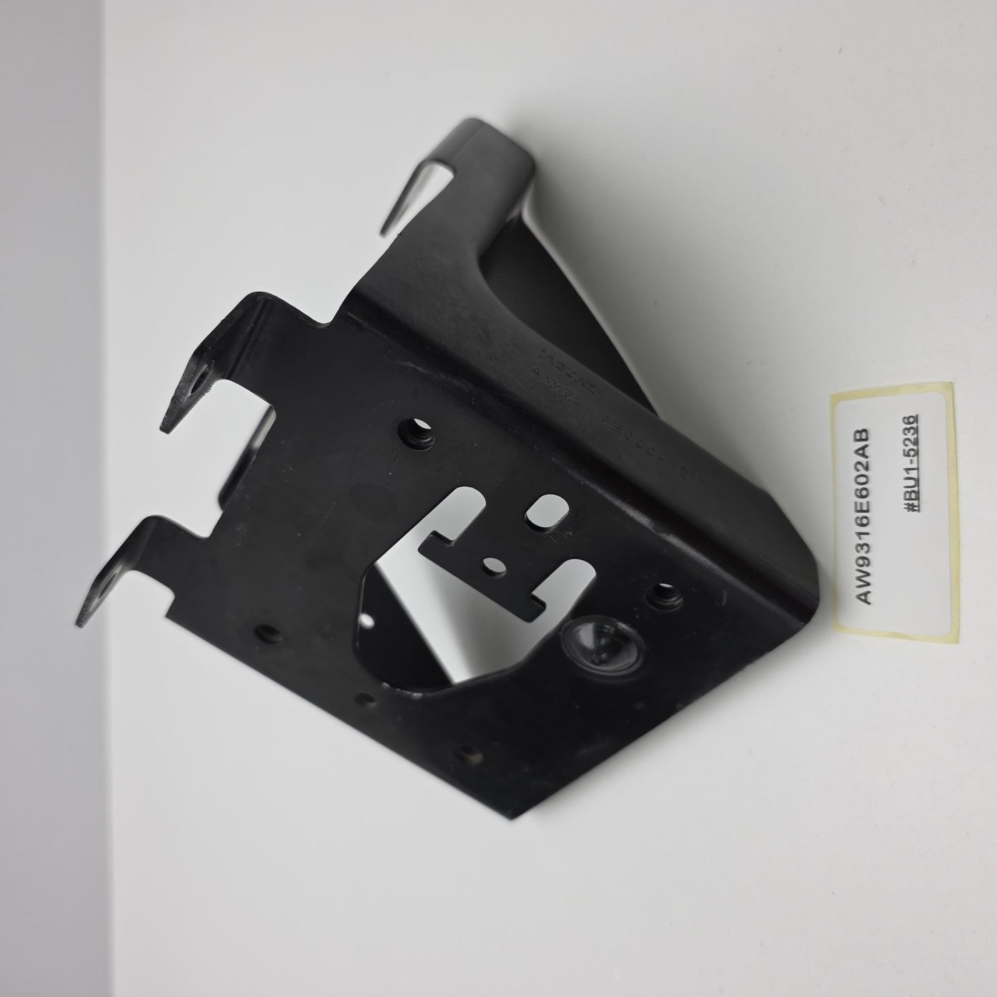 2010-2015 Jaguar XJ Front Right Hood Bonnet Bracket Support AW9316E602AB
