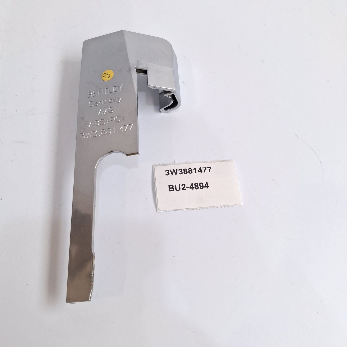 2015 Bentley Continental Seat Connecting Strip Guide Rail 3W3881477
