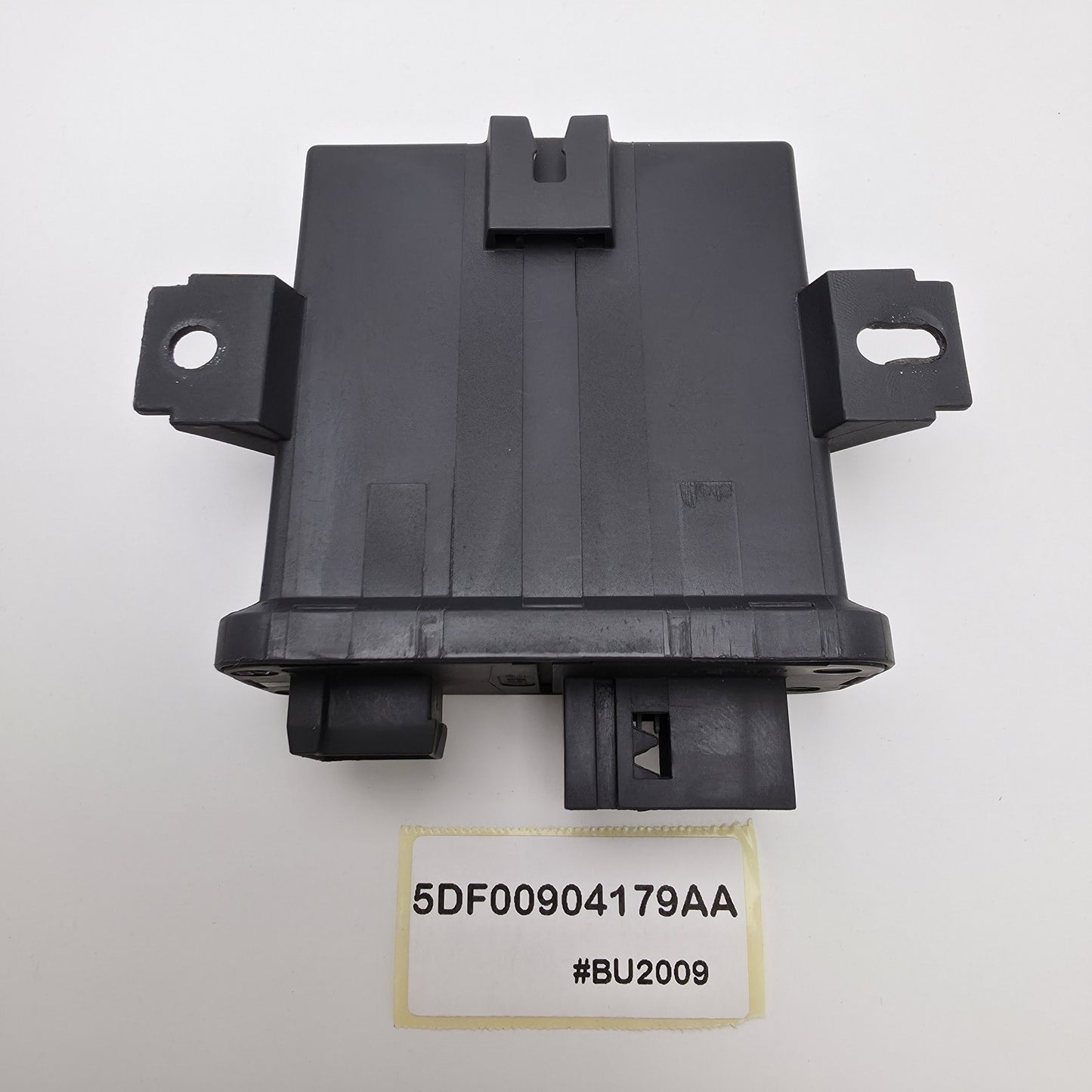 2012-2018 Land Rover Discovery Sport Headlight Control Module HCM 5DF00904179AA