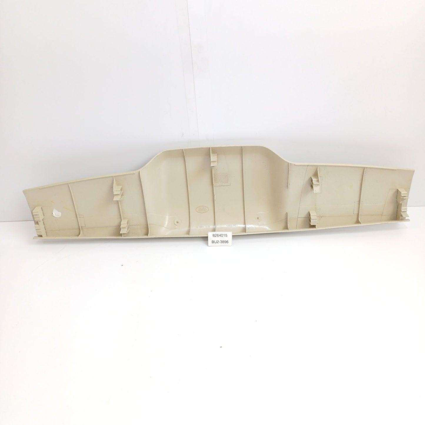 2002-2006 Land Rover Range Rover L322 Rear Tailgate Trunk Cover Panel 8264015