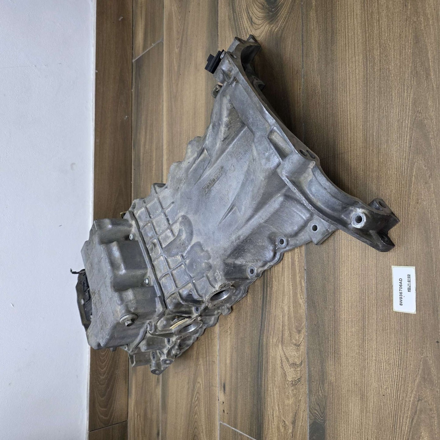 2010-2019 Jaguar XJ Upper Oil Pan 8W936706AD