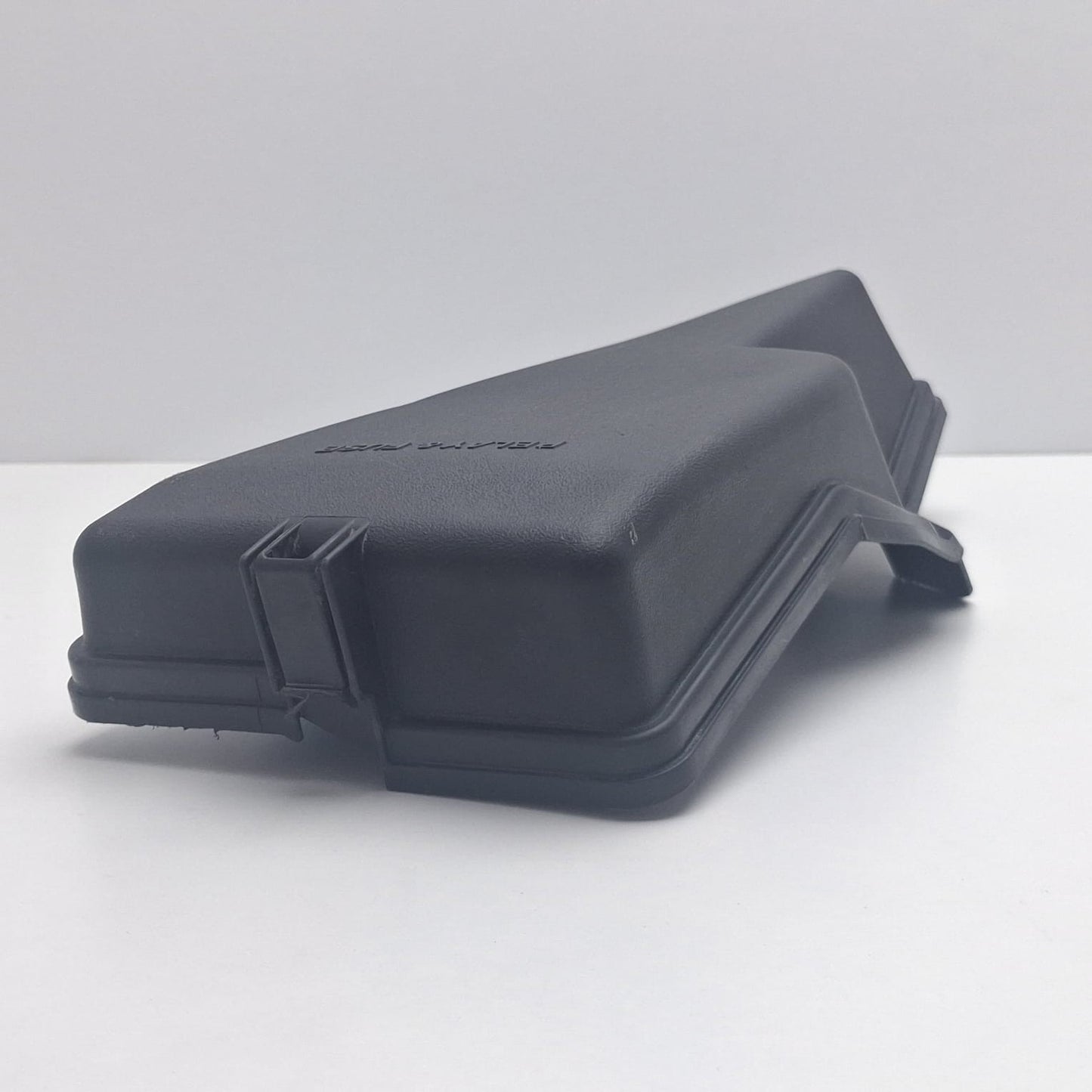 2003 Lexus ES300 Fuse Box Cover Upper 8266233211