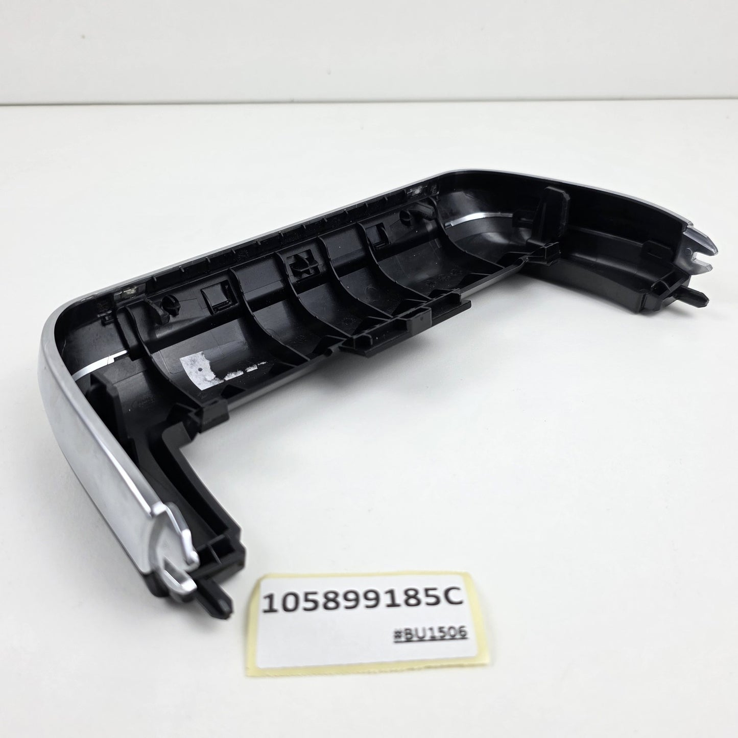 2018-2022 Land Rover Range Rover Velar CENTER CONSOLE REAR BACK TRIM 105899185C