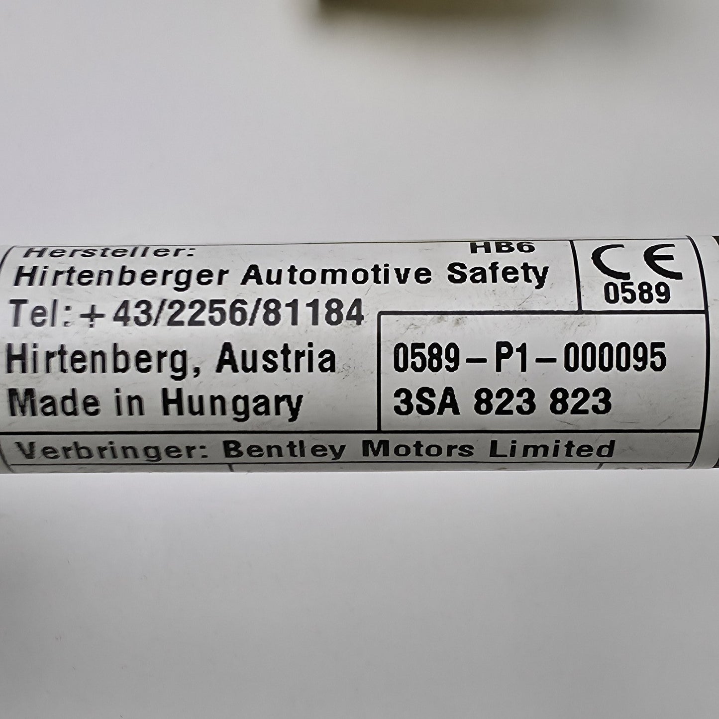 2018-2024 Bentley Continental GT BONNET ACTUATOR 3SA823823