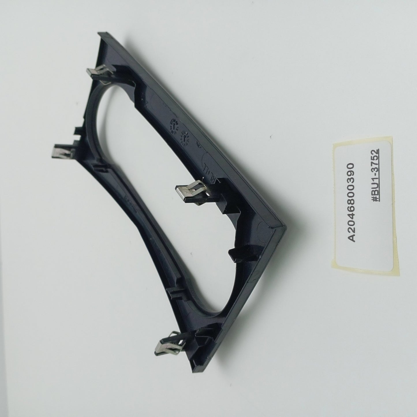 2007-2013 Mercedes-Benz C-Class Dash Trim A2046800390