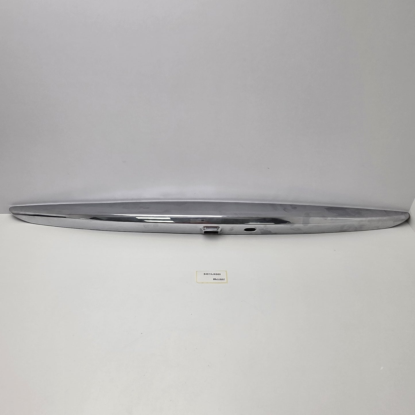 2007-2008 Infiniti G35 TRUNK LID FINISHER ASSY 84810JK660